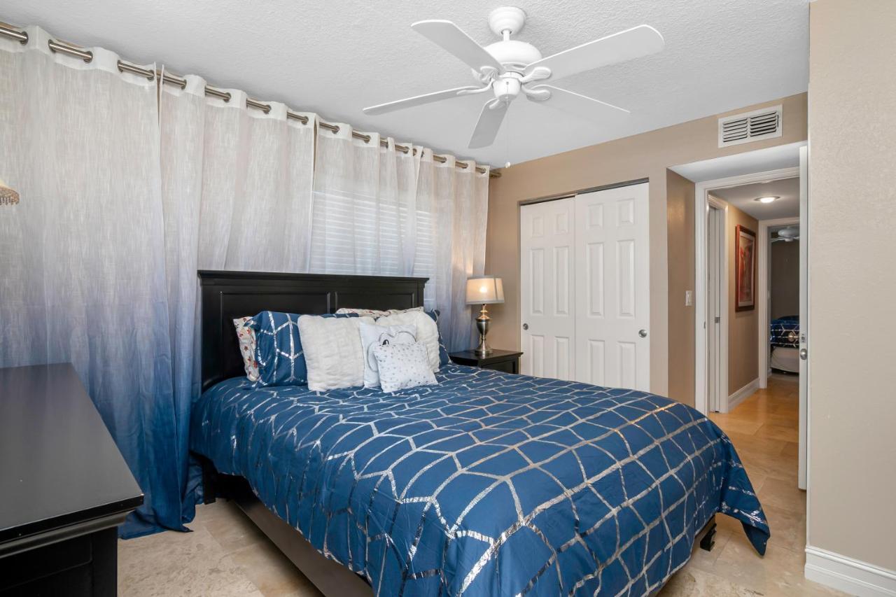Tropical Oasis 809 Apartment Naples Luaran gambar