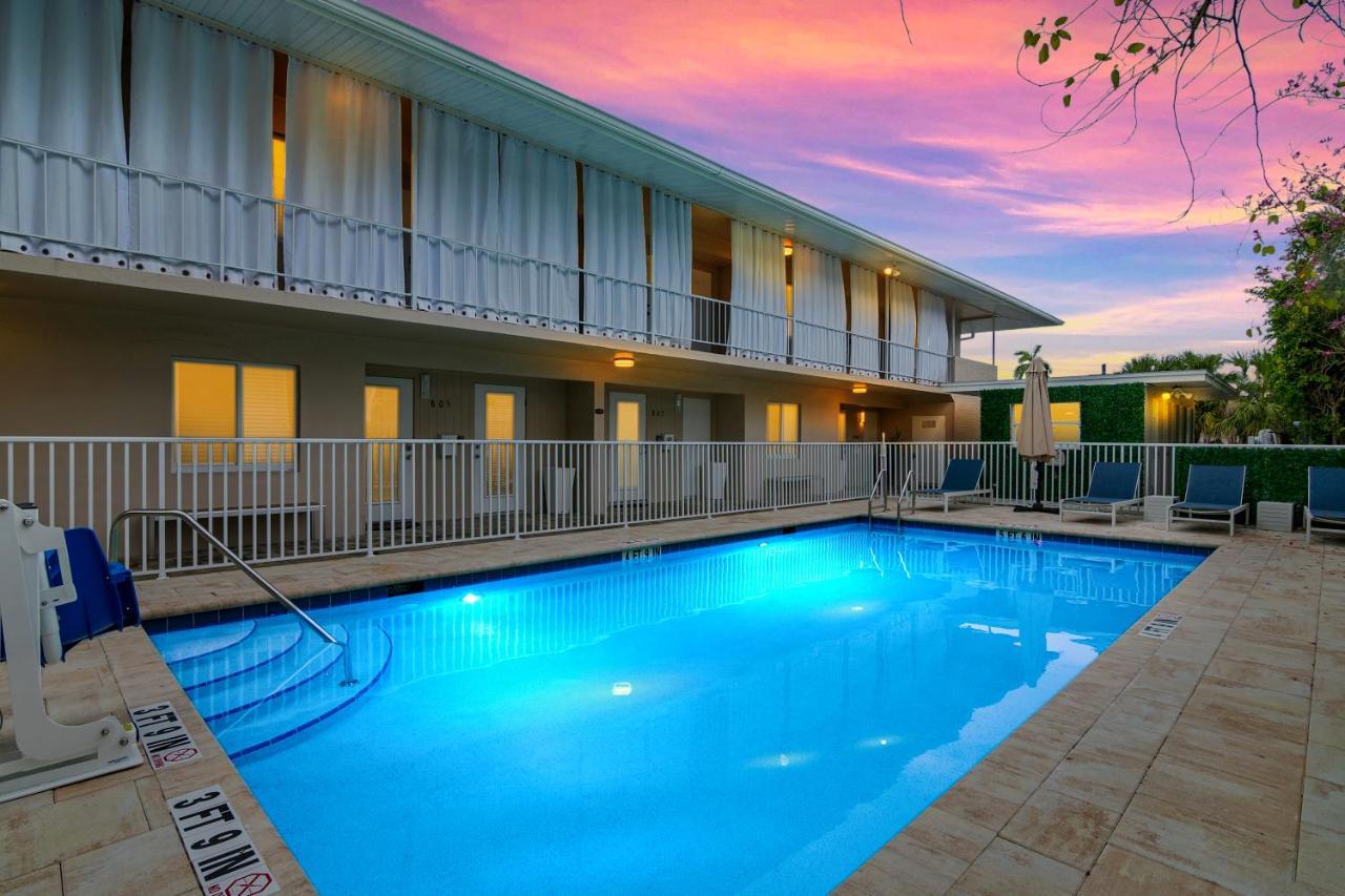 Tropical Oasis 809 Apartment Naples Luaran gambar